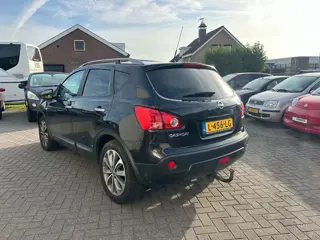 Foto 16 van Nissan Qashqai 2.0 Acenta 4WD | PANO DAK | NAVI | BAK KAPOT |