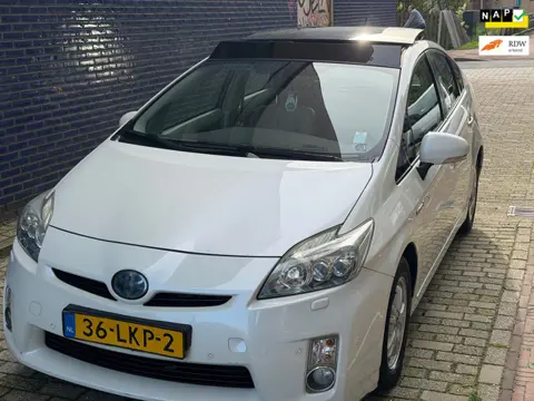 Toyota Prius 1.8 Executive Pano Solar Adaptief Cruise Leer StandKachel 2e Eig Nette Auto