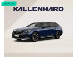 BMW i5 Touring eDrive40 - M-Sport Pro - Pano - Onderstel Prof - Trekhaak - Bowers & Wilkins