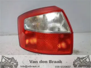 Audi A4 Sedan 2001-2005 Achterlicht links