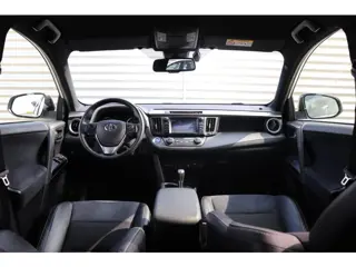 Foto 17 van Toyota RAV4 2.5 Hybrid Style, Trekhaak, Stoelverwarming, BSM, NAVI!