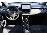 Foto 25 van Toyota Corolla Cross 2.0 High Power Hybrid Active Apple carplay , Android auto.