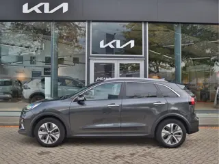 Foto 13 van Kia e-Niro DynamicPlusLine 64 kWh | Stoelverwarming | Schuifdak | Trekhaak | LED | Tot 10Jr. Kia-Gar