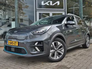Foto 18 van Kia e-Niro DynamicPlusLine 64 kWh | Stoelverwarming | Schuifdak | Trekhaak | LED | Tot 10Jr. Kia-Gar