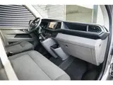 Foto 30 van Volkswagen Transporter 2.0 TDI L1H1 28 Comfortline | Navi | Bluetooth | Metallic lak | Trekhaak | El
