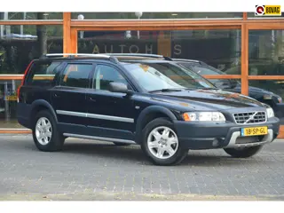 Volvo XC70 2.5 T AWD | Perfect onderhouden | Automaat | Trekhaak | AC | Stoelverwarming |