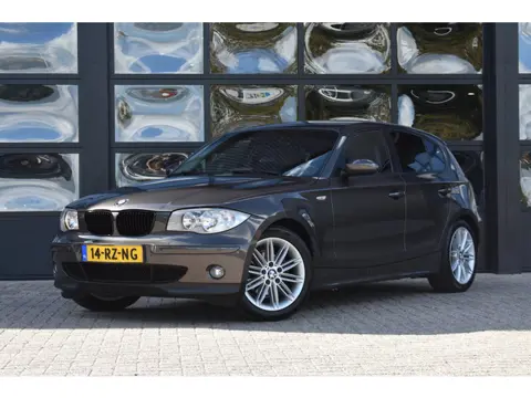 BMW 1-serie 118i High Executive '05 Leder Clima Navi Cruise