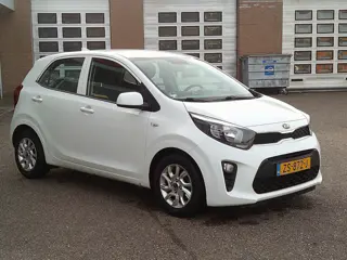 Foto 15 van Kia Picanto 1.0 MPi DynamicLine Staat in Hardenberg