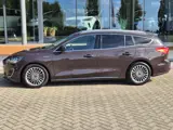 Foto 30 van Ford Focus Wagon 1.0 EcoBoost Vignale / Winterpakket / 1ste eigenaar
