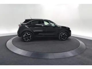 Foto 19 van Opel Mokka 130 Turbo AT8 Ultimate | Camera | Dodehoekdetectie | Massage | Adaptieve Cruise Control