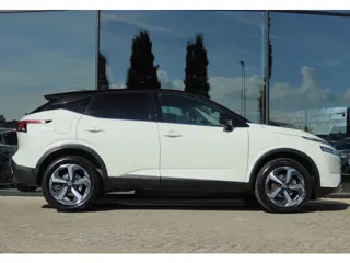 Foto 17 van NISSAN QASHQAI 1.3 MHEV N-CONNECTA | CARPLAY | 360 CAMERA | KEY-LESS | STOELVERW. | VOORRUITVERW.