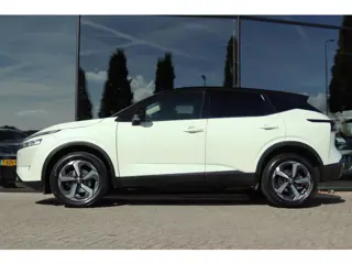 Foto 14 van NISSAN QASHQAI 1.3 MHEV N-CONNECTA | CARPLAY | 360 CAMERA | KEY-LESS | STOELVERW. | VOORRUITVERW.