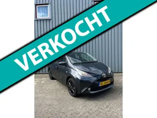 Toyota Aygo 1.0 VVT-i x-play zeer goed onderhouden