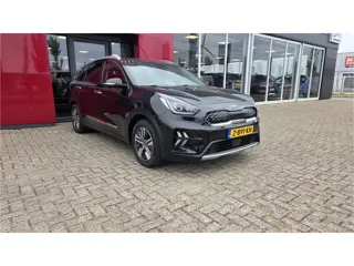 Foto 13 van Kia Niro 1.6 GDi PHEV DynamicPlusLine | Trekhaak | parkeersensoren voor en achter | Stoelverwarming