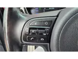 Foto 25 van Kia Niro 1.6 GDi PHEV DynamicPlusLine | Trekhaak | parkeersensoren voor en achter | Stoelverwarming