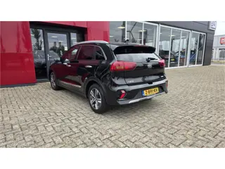 Foto 19 van Kia Niro 1.6 GDi PHEV DynamicPlusLine | Trekhaak | parkeersensoren voor en achter | Stoelverwarming