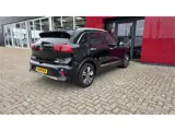 Foto 30 van Kia Niro 1.6 GDi PHEV DynamicPlusLine | Trekhaak | parkeersensoren voor en achter | Stoelverwarming