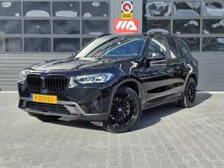 BMW X3 XDrive30e Business Edition Plus | LEDER | TREKHAAK | 20 INCH | LASER | STOELVERWARMING | CAME