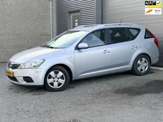 Kia Cee'd 1.4 CVVT X-tra