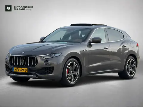 Maserati Levante 3.0 V6 S AWD GranLusso (Goed OndH, Panorama, Vol Leder, 360 Camera, StoelV, Navi, S