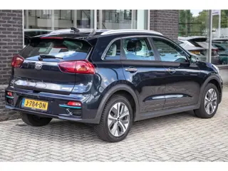 Foto 20 van Kia e-Niro DynamicLine 64 kWh | SOH 99,2% |3 Fase | all season banden