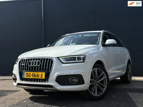 Audi Q3 2.0 TFSI Quattro Automaat | Pano | Stoelverw. | Trekhaak