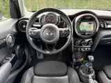Foto 25 van Mini 5-Deurs 1.5 Cooper Chili | STOELVERW. | LED | RIJKLAAR!