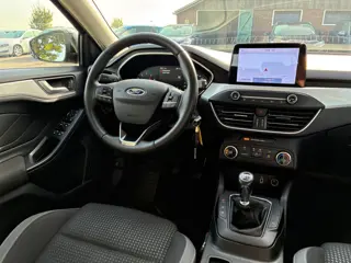 Foto 19 van Ford Focus 1.0 EcoBoost Trend Edition Business | Cruise + Airco + Navi nu € 12.975,-