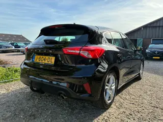 Foto 17 van Ford Focus 1.0 EcoBoost Trend Edition Business | Cruise + Airco + Navi nu € 12.975,-