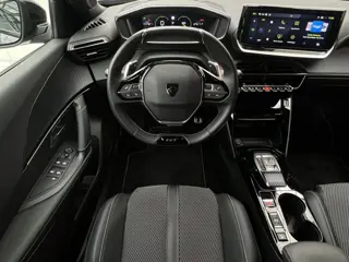Foto 18 van Peugeot 2008 PureTech 130 GT EAT8 Automaat | Camera | Draadloze lader | Android Auto / Carplay