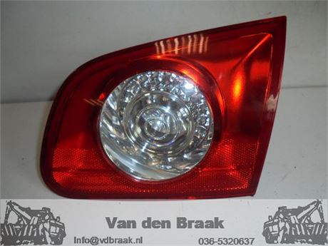 Volkswagen Passat Station 2005-2010 Achterlicht rechtsbinnen