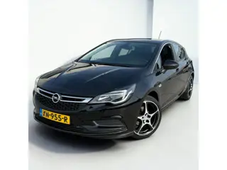 Foto 11 van Opel Astra 1.0 Turbo LED Allseason parkeersensoren