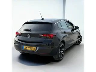 Foto 15 van Opel Astra 1.0 Turbo LED Allseason parkeersensoren