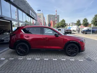Foto 19 van Mazda CX-5 2.0 SkyActiv-G 165 Sportive Dealer onderhouden / 1e eigenaar / BTW auto