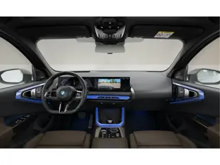 Foto 20 van BMW X3 30e xDrive - M-Sport Pro - Pano - Driving Ass Prof - 21 Inch