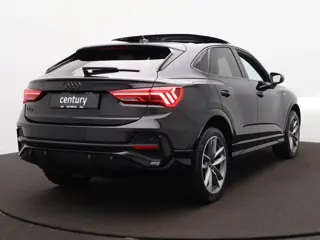 Foto 18 van Audi Q3 Sportback 45 TFSI e S Edition | S-line | Sonos | Panoramadak | Elek. Stoelen | Camera | Carp