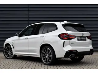 Foto 12 van BMW X3 xDrive30e M Sport | Pano | 21'' Wielen | Camera | CarPlay | Head-Up | Stoelverwarming | Sfeer