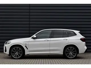 Foto 13 van BMW X3 xDrive30e M Sport | Pano | 21'' Wielen | Camera | CarPlay | Head-Up | Stoelverwarming | Sfeer