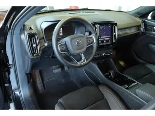 Foto 13 van Volvo XC40 Recharge Twin Ultimate 78 kWh | Panoramadak | Electrische bedienbare voorstoelen | Stoelv