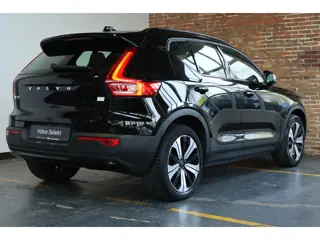 Foto 14 van Volvo XC40 Recharge Twin Ultimate 78 kWh | Panoramadak | Electrische bedienbare voorstoelen | Stoelv