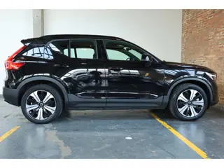 Foto 15 van Volvo XC40 Recharge Twin Ultimate 78 kWh | Panoramadak | Electrische bedienbare voorstoelen | Stoelv