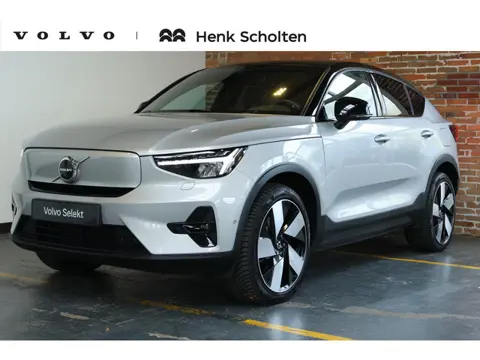 Volvo C40 Recharge Twin Intro Edition 78 kWh | 360° Parkeercamera | Parkeersensoren voor + achter | 