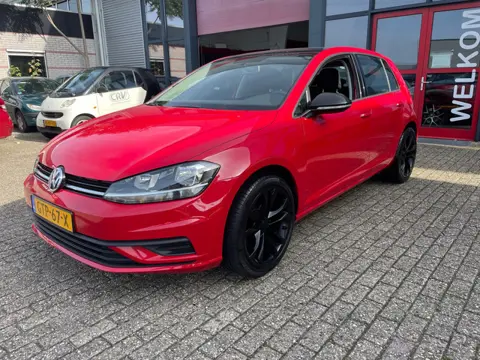 Volkswagen GOLF 1.0 TSI Trendline navi apple carplay facelift
