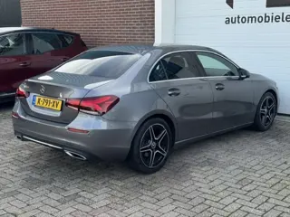Foto 19 van Mercedes-Benz A-klasse 180 Business Solution Luxury-Digital dash- BTW - sfeerverlichting-Automaat-De