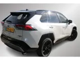 Foto 21 van Toyota RAV4 2.5 Hybrid AWD Bi-Tone, Innovation Pack, JBL Stoelverwarming, Elektrische laadklep, Blin