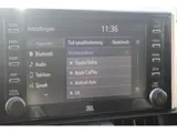 Foto 28 van Toyota RAV4 2.5 Hybrid AWD Bi-Tone, Innovation Pack, JBL Stoelverwarming, Elektrische laadklep, Blin