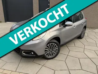 Peugeot 2008 1.2 PureTech Act. | AUTOM.|nieuwe Riem|Pano-dak|Trekh.|Navi GROOT scherm