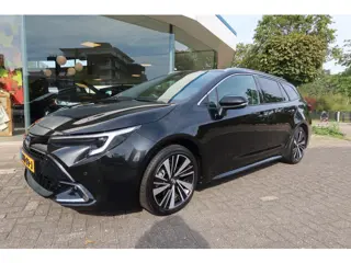 Foto 12 van Toyota Corolla Touring Sports Hybrid 180 Dynamic / Stoel,- Stuurverwarming, Navi I