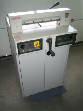 1x Elektr. snijmachine Ideal
