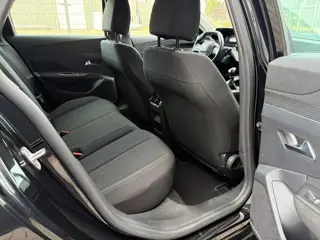 Foto 13 van Peugeot 308 SW 1.2 PureTech Active Pack Business